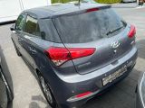 Hyundai i20 1.2 62kW blue Classic Classic - Hyundai i20 Gebrauchtwagen in Stuttgart
