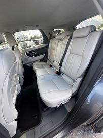 Land-Rover Discovery Sport - 8