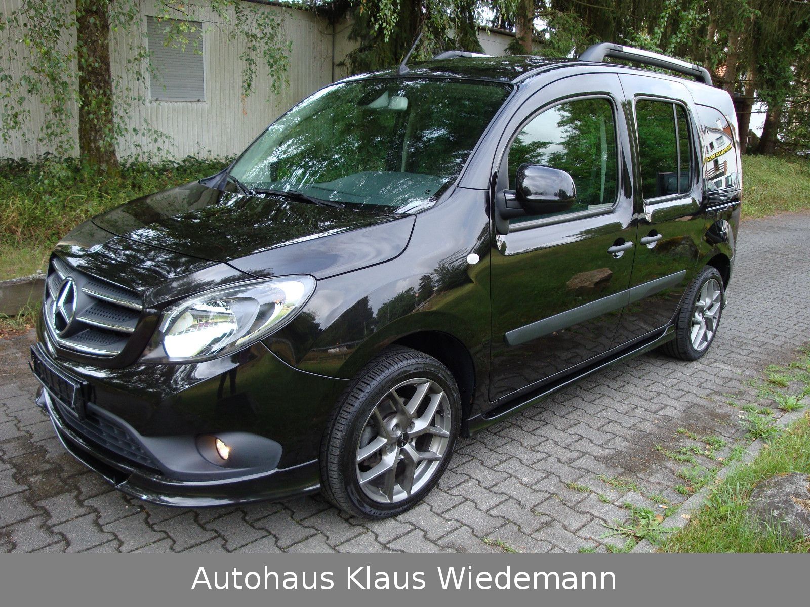 MERCEDES-BENZ Citan 112 Tourer Edit. Aut.- 3.Hd./orig. 78 TKM