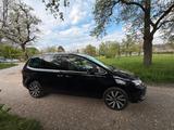 Volkswagen VW Sharan Highline | Bi-Xenon | 7-Sitzer | Top - Volkswagen Sharan Highline mit Benzin-Antrieb
