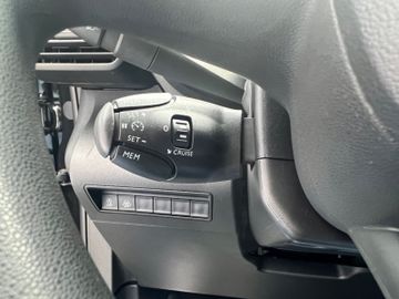 Fahrzeugabbildung Citroën Berlingo Live M 1.5 BlueHDI DAB Tempomat Klima