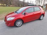 Toyota Auris 2,0-l-D-4D Life+ - Toyota Auris mit Diesel-Antrieb: 2.0