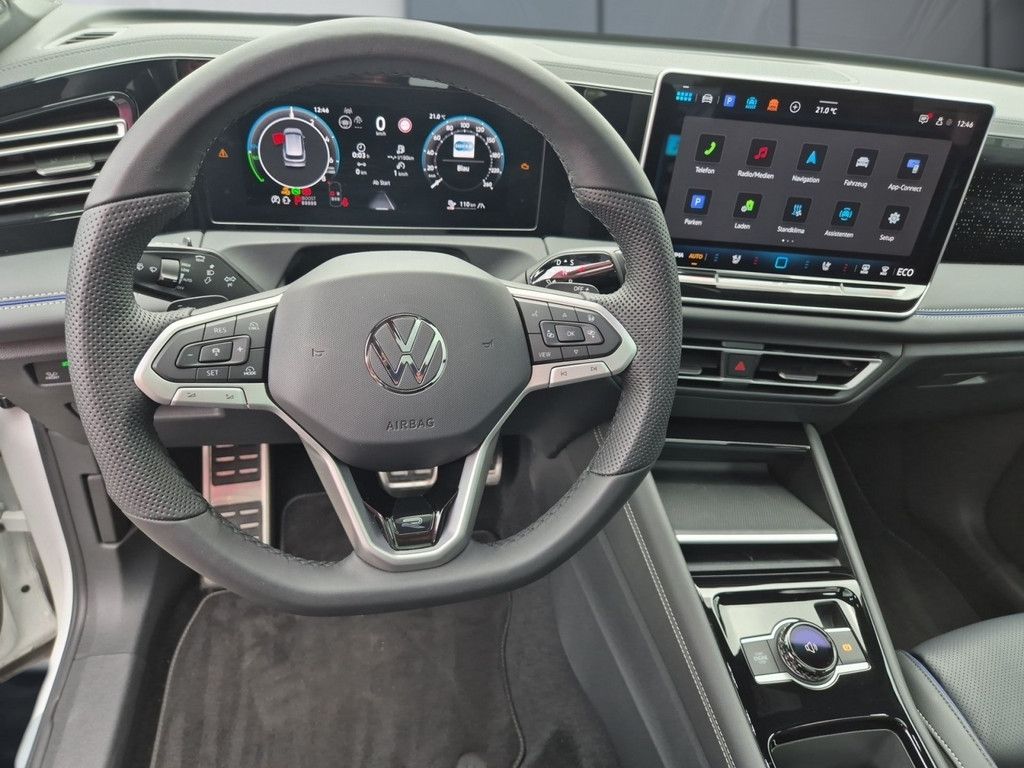 Tiguan 1.5 TSI eHybrid R-Line *DSG*AHK*PANO*BLAC