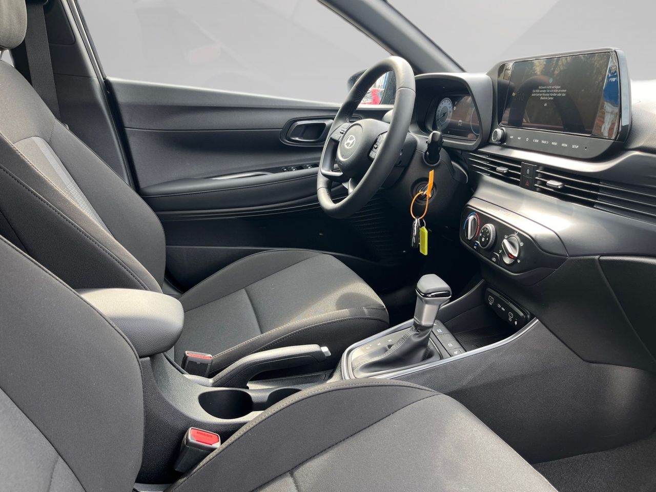 Fahrzeugabbildung Hyundai i20 BLACKLINE BOSE*NAVI*SHZ*LHZ*USB*