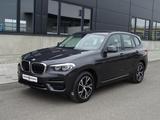 BMW X3 xDrive20d Advantage/18"/SHZ/LED/Pano/Navi/AHK - BMW X3: 18d