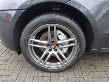 Porsche Macan - 9