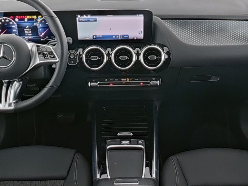 Fahrzeugabbildung Mercedes-Benz B 180 PROGRESSIVE*KAMERA*WINTER-PAKET*LED