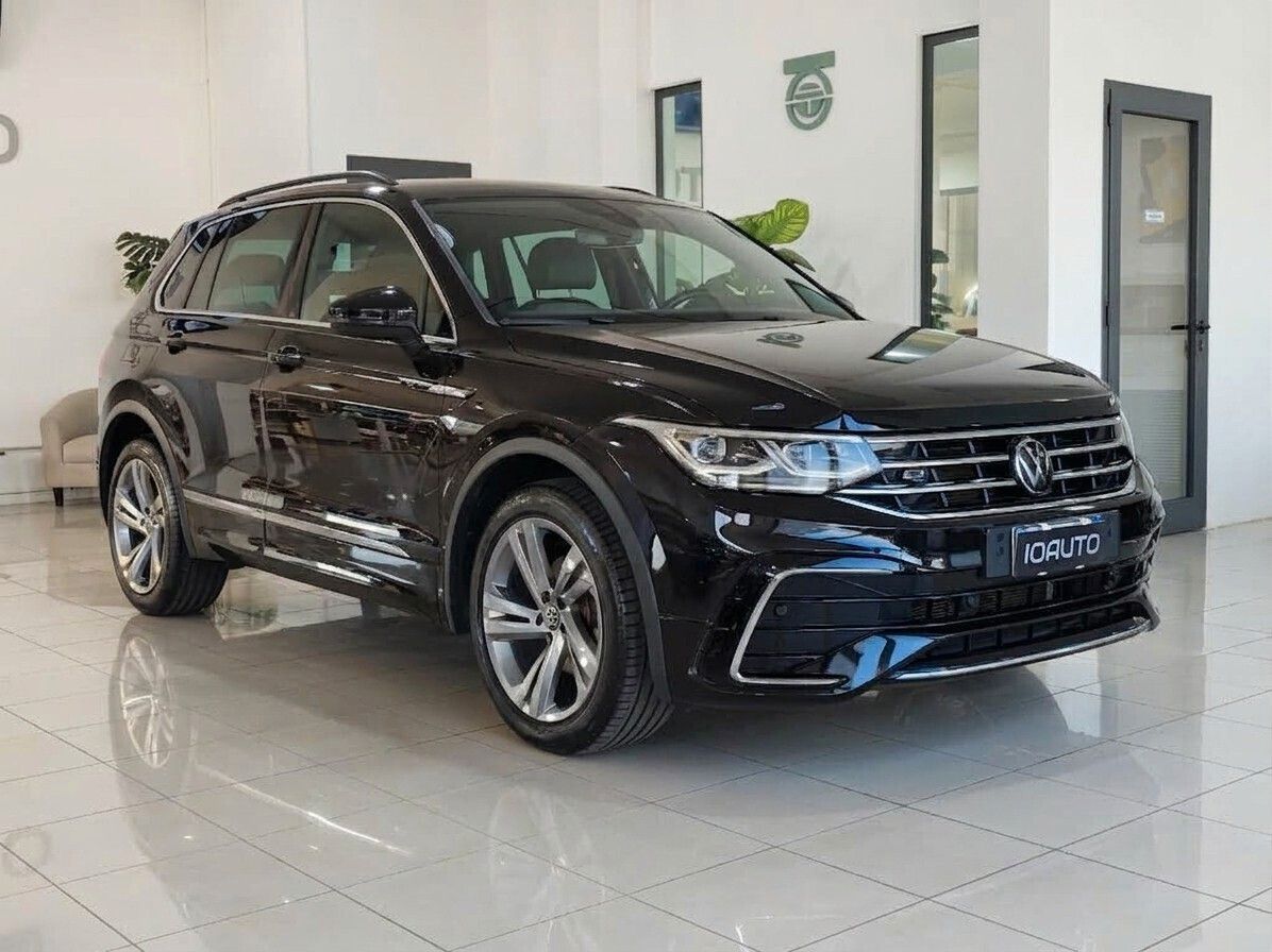 Volkswagen VW Tiguan 2.0 TDI 150cv DSG R-Line 2023 imagem 2
