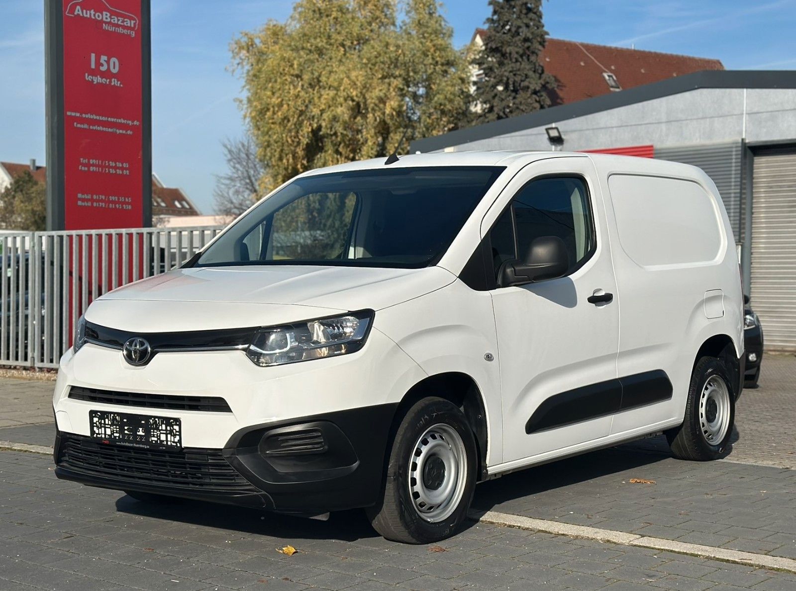 TOYOTA Proace