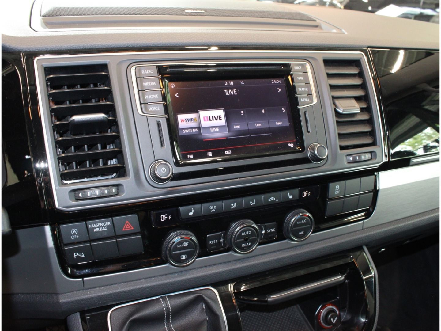 Fahrzeugabbildung Volkswagen T6 Multivan Gen. Six 4Motion 2.0 TDI*1. Hand*ACC
