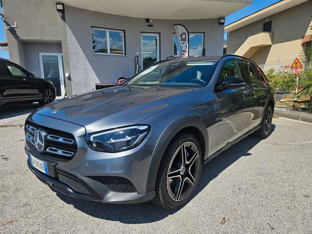 Image of Mercedes-Benz E 400