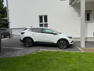 Opel Grandland (X) - 2