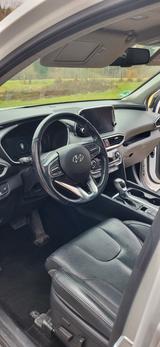 Hyundai SANTA FE 2.2 CRDi Premium 4WD 8AT Premium - Hyundai SANTA FE von privat