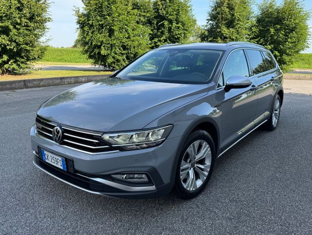 VW Volkswagen Passat Alltrack 2.0 TDI 200 CV 4MOTIO