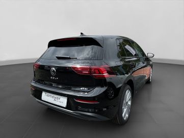 Volkswagen Golf - 3