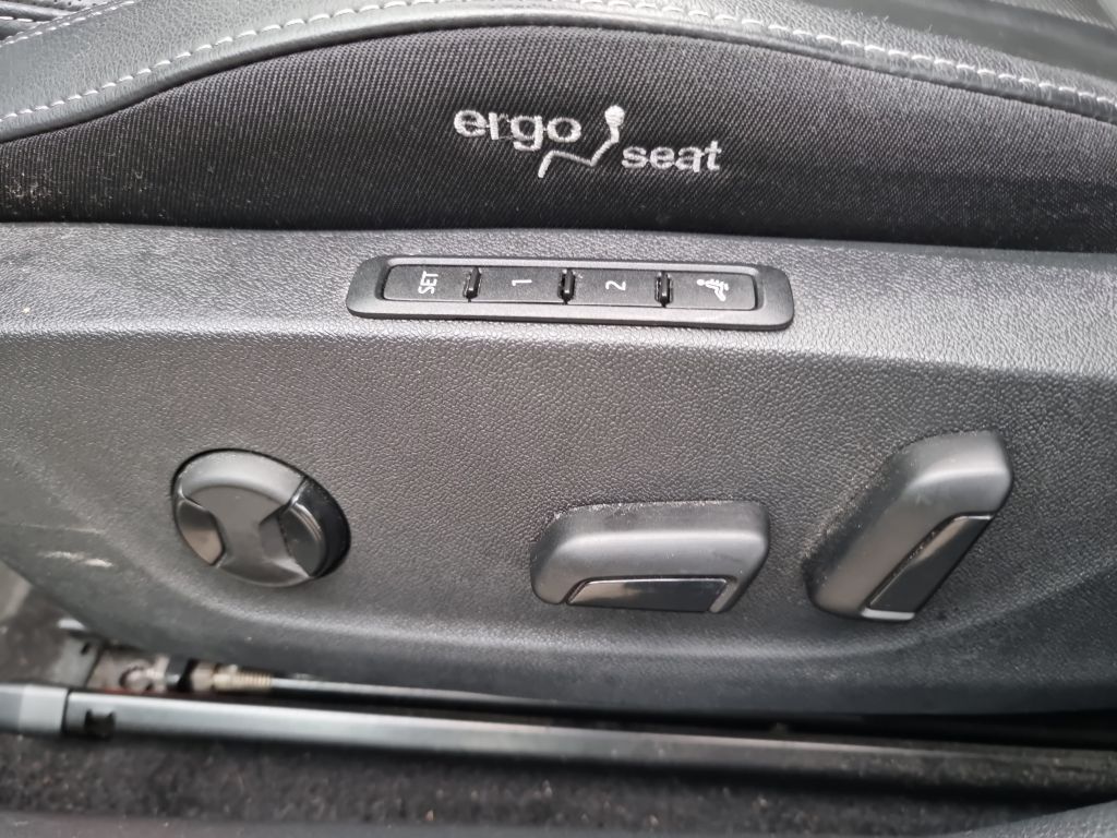 Skoda Octavia 2.0 TDI Style VOLL ! foto 22
