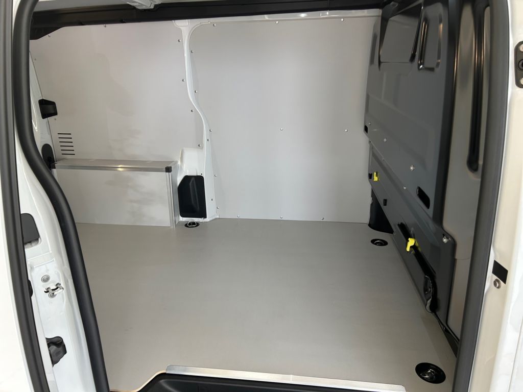Fahrzeugabbildung Opel Vivaro Cargo 2.0 BlueHDi 145 Standard