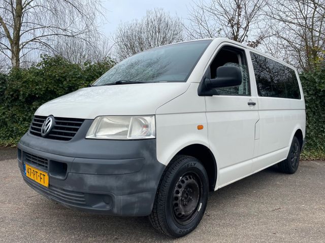 Volkswagen T5 VW Transporter 1.9 TDI Bus 9 Sitzer Kasten