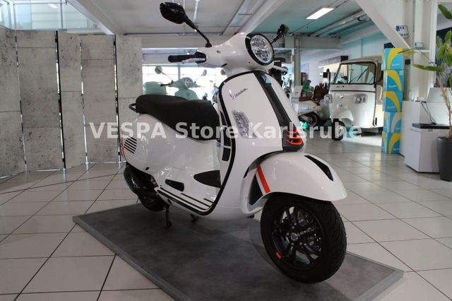 Vespa GTS Super Sport 300 E5 *Keyless*Sonderangebot*