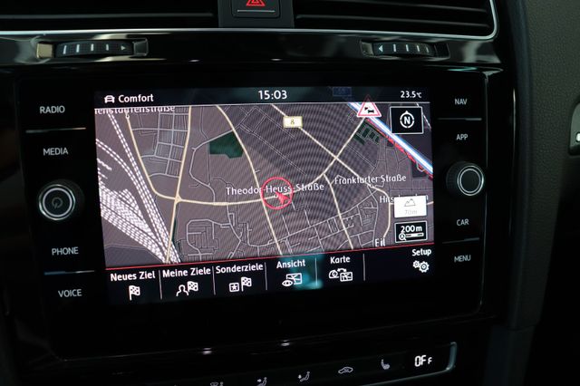 Fahrzeugabbildung Volkswagen Golf VII Lim.GTI|PANO|DSG|VIRTUAL|ACC|KAMERA|LED
