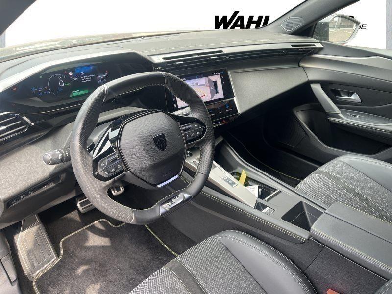 Peugeot 308 Hybrid 225 (Plug-In)