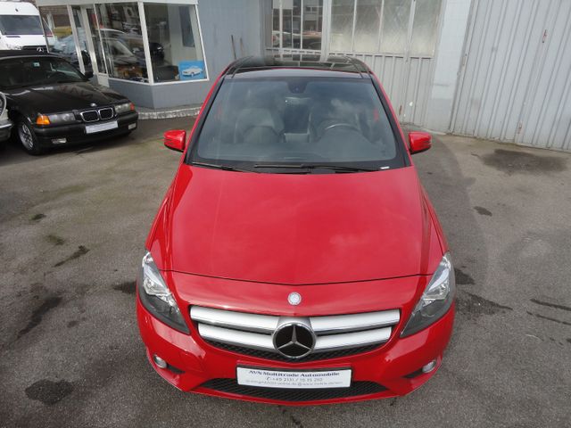 Mercedes-Benz B 180 CDI PanoDach SportPaket Navi PDC SHZ