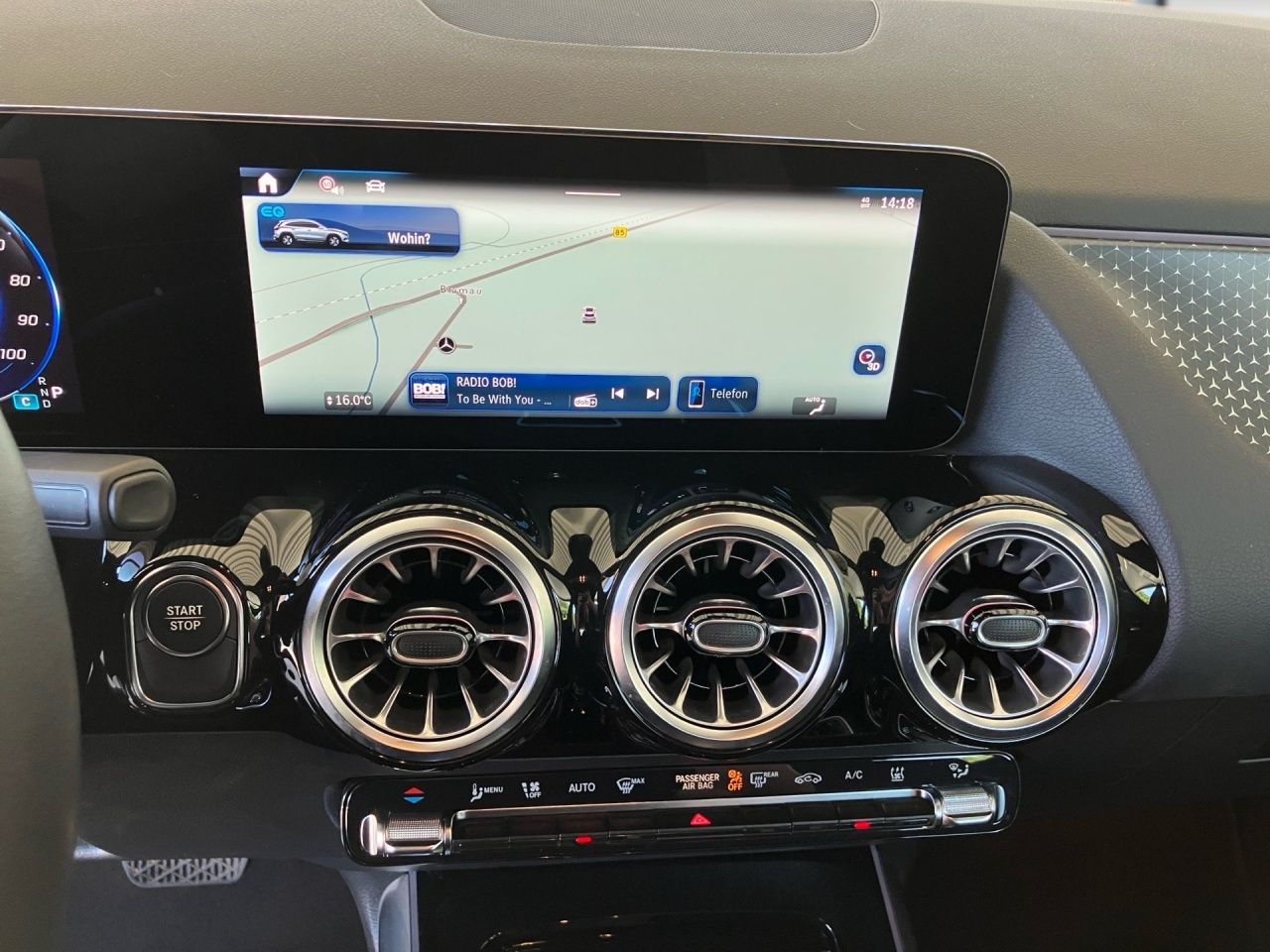 Fahrzeugabbildung Mercedes-Benz EQA 250+ BONUS+PROGRESSIVE+PANO+LENKRADHEIZ+