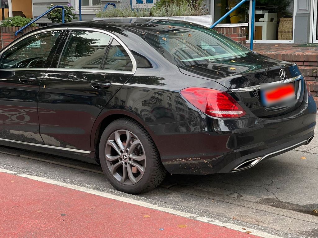 Image of Mercedes-Benz C 180