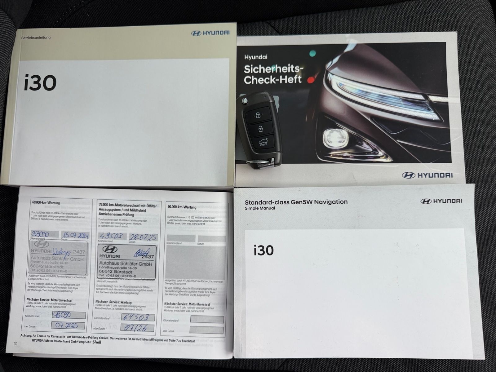 Fahrzeugabbildung Hyundai i30 1.5 T-GDI Intro Edition Navi LED Mild-Hybrid