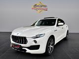 Maserati Levante Diesel*PANO*LUFT*DISTRO.*VOLL* - weiße Maserati Levante