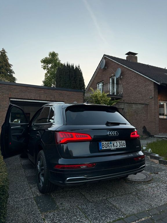 Image of Audi Q5