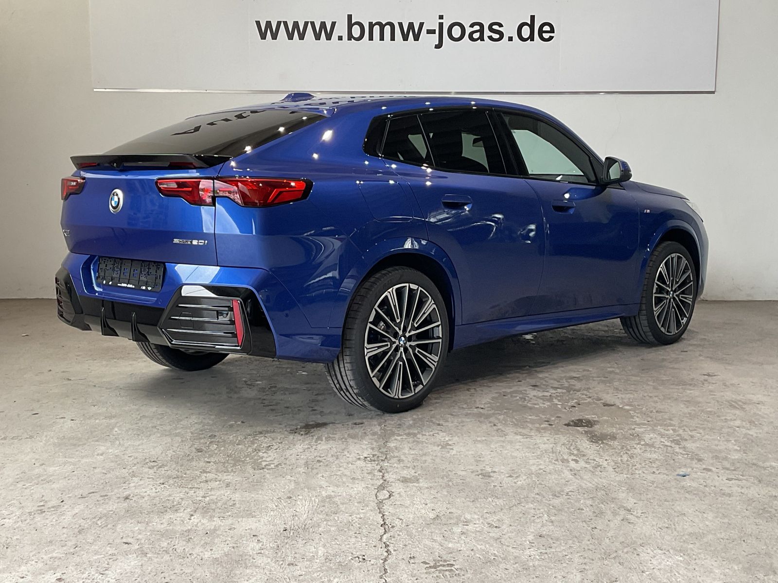 Fahrzeugabbildung BMW X2 sDrive20i 20" LMR, Komfortzugang, Parking Ass