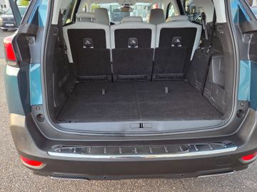 Peugeot 5008 - 9