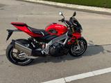 Aprilia Tuono V4