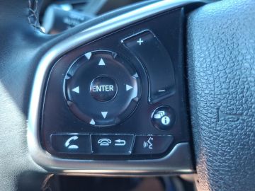 Honda Civic Elegance 1.0 V-TEC °LED°Navi°SHZ°PDC°ACC°