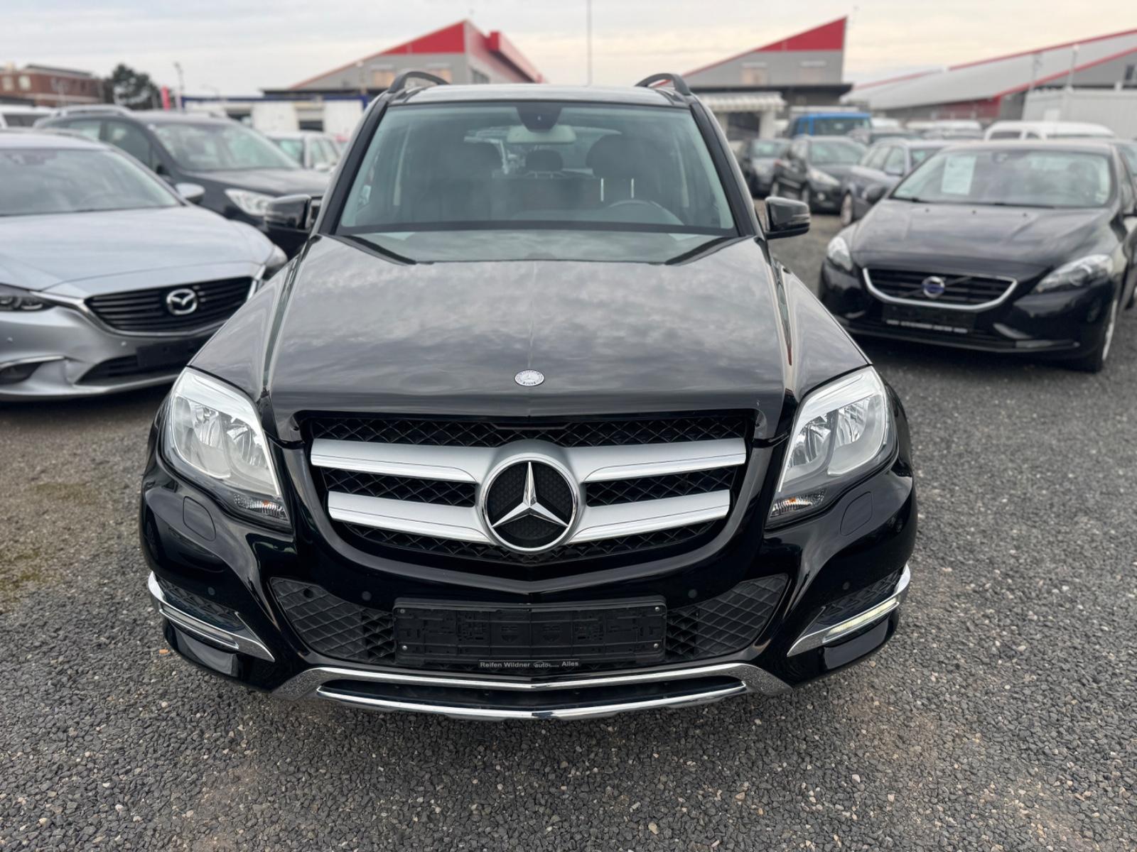 Mercedes-Benz GLK 350 4Matic/ Pano/ Leder/ NAVI/ Euro 5/ TÜV