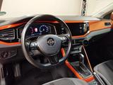Volkswagen Polo 1.6 70 kW DSG R-Line  - Volkswagen Polo: 6r