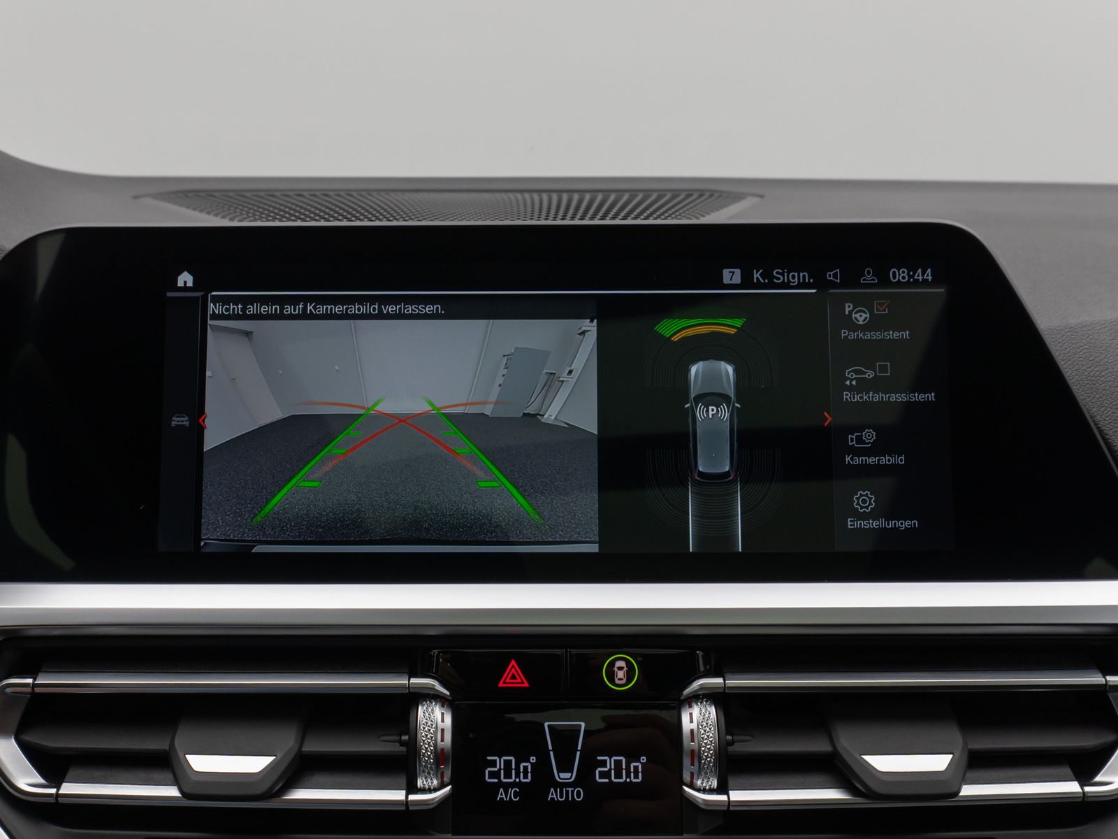 Fahrzeugabbildung BMW 320d M Sport Kamera DAB HiFi Komfort Alarm 19Zol