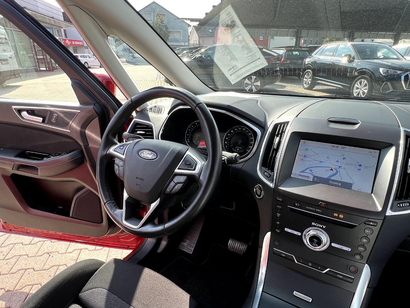 Ford Galaxy 2.0 EcoBlue AWD Titanium LED Nav AHK Pano