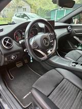 Mercedes-Benz CLA 200 d Shooting Brake - blaue Mercedes-Benz CLA 200 Shooting Brake