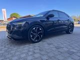 Audi Q8 50 TDI quattro 3xS Line Panorama Matrix - Audi Q8 in München
