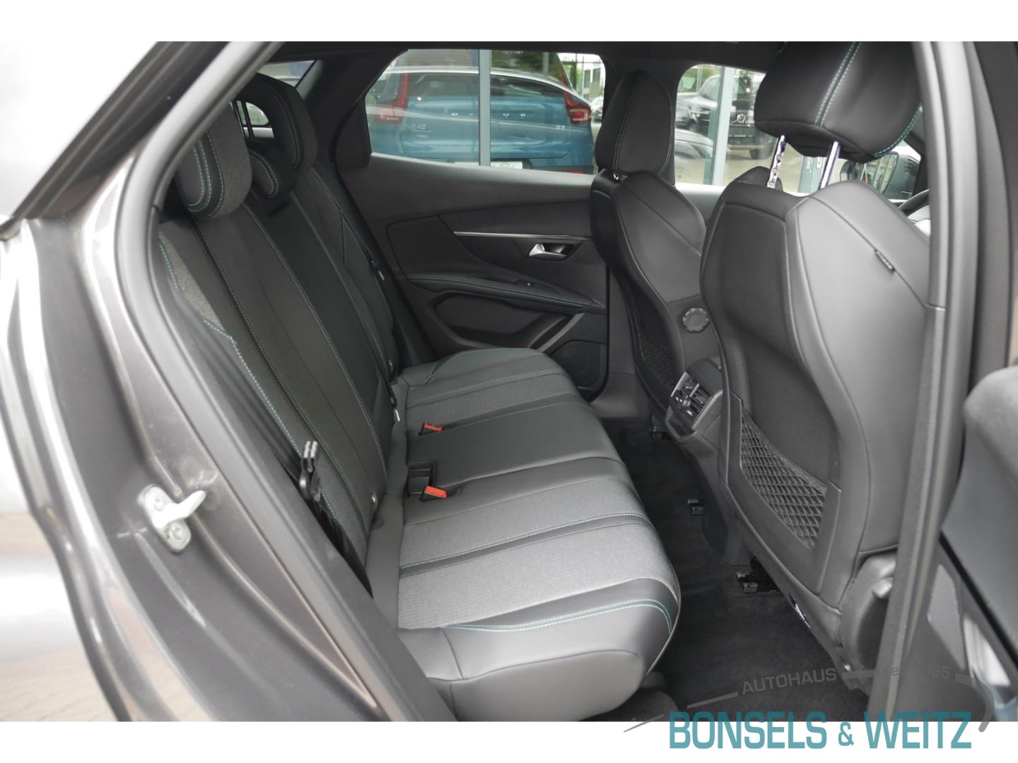 Peugeot 3008 Hybrid+Leder+Navi+Tempomat+Bluetooth+Isofix