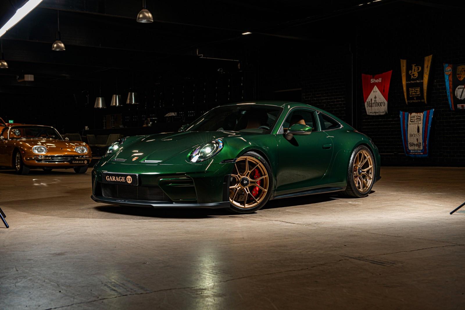 Porsche 992 .2 GT3 Touring / Manufaktur / Manuell / VAT