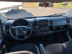 Fahrzeugabbildung Peugeot Boxer 2.0 HDI, Fassi M25A Kran + Seillwinde 36m