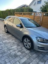 Volkswagen Golf 2.0 TDI DSG BMT Highline Variant Highline - Volkswagen Golf mit Diesel-Antrieb: Sportwagen