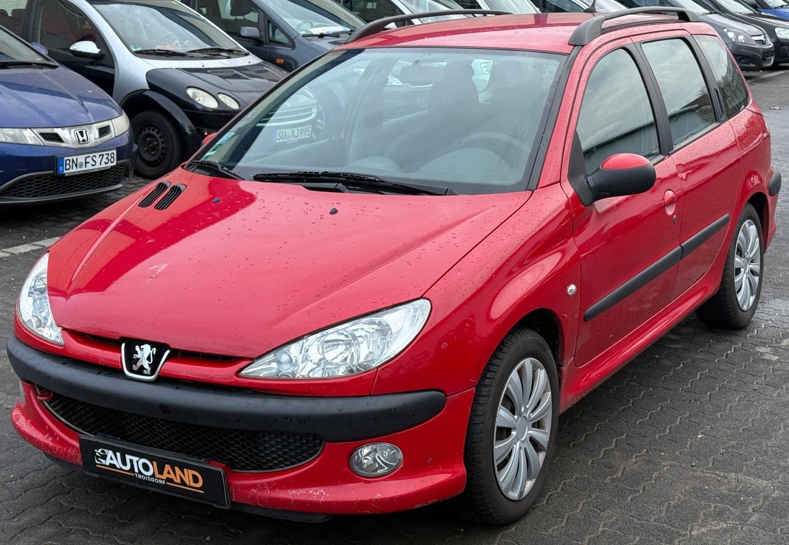 Peugeot  2006 — rear view