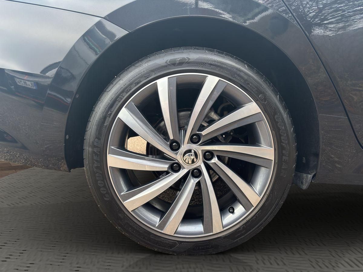 Octavia Style 1.5 TSI  e-TEC DSG RFK HUD ACC