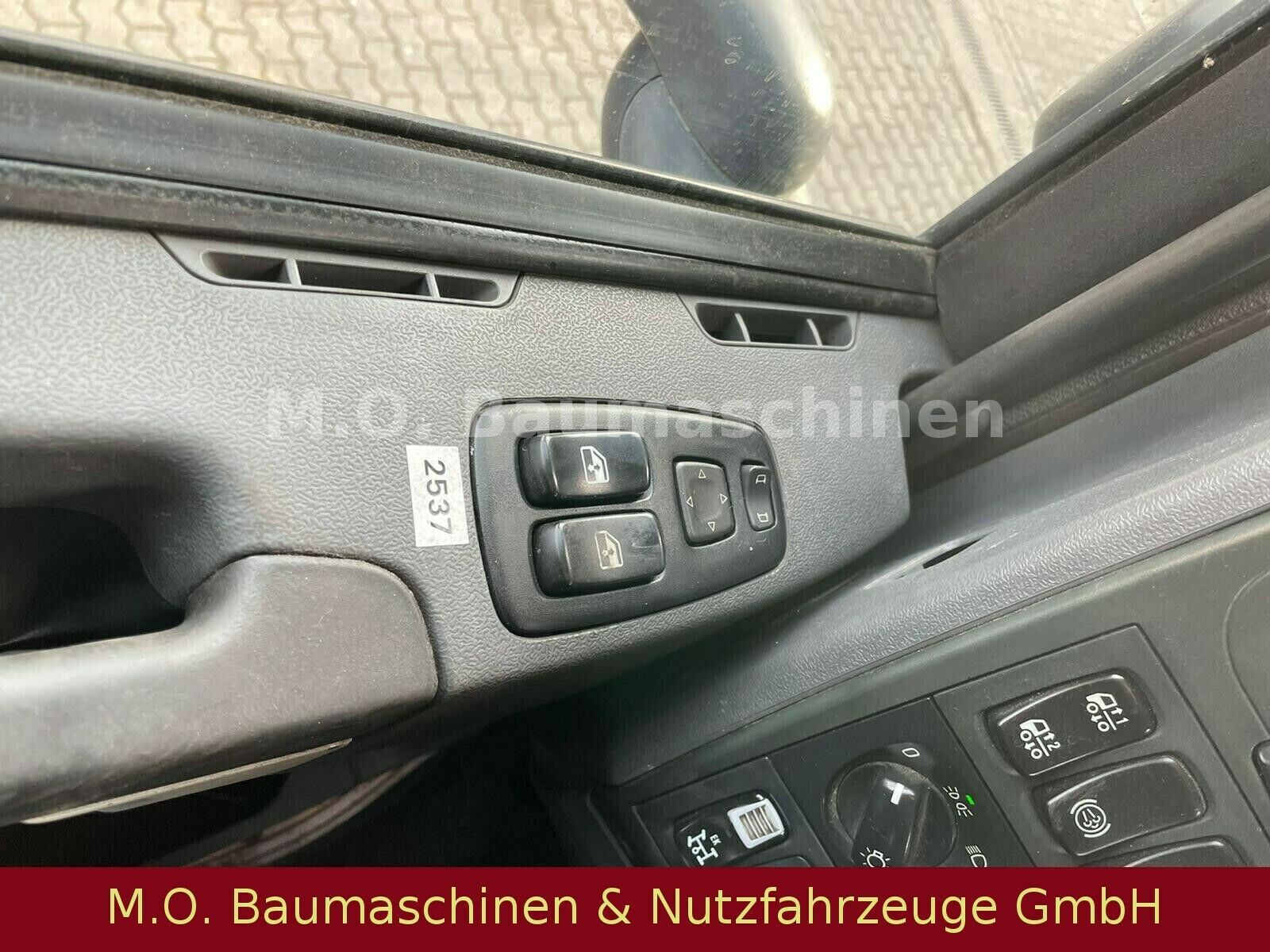 Fahrzeugabbildung Scania G 440 LB 6x2*4 HNB / 3 Achser / AC / Multilift /