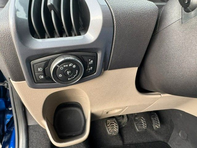 Fahrzeugabbildung Ford TOURNEO CUSTOM CAMPER UMBAU