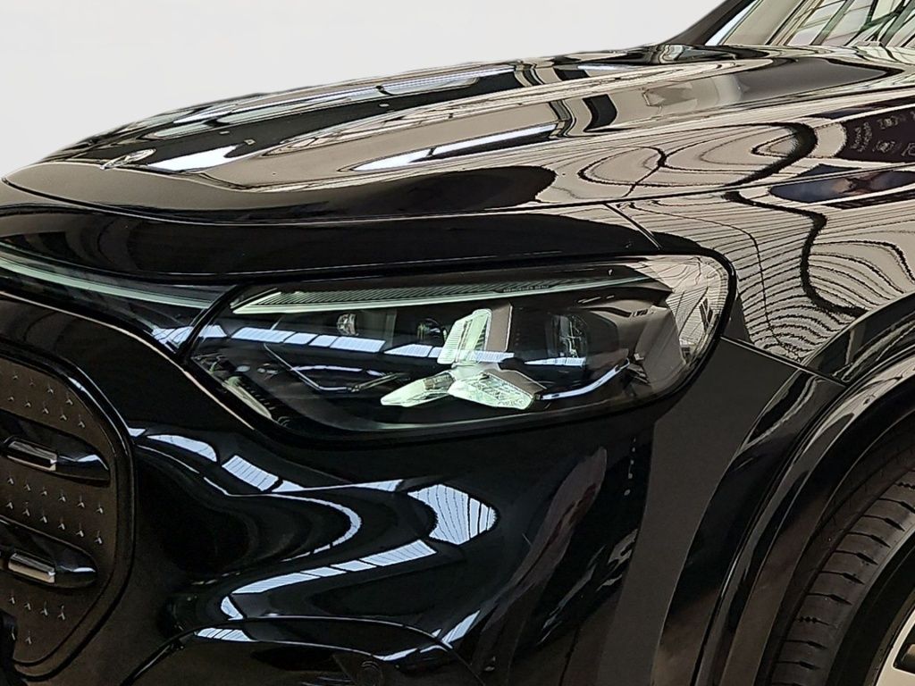 Fahrzeugabbildung Mercedes-Benz GLB 250+ mit EQ Technologie +AHK+DynLicht+Pano+
